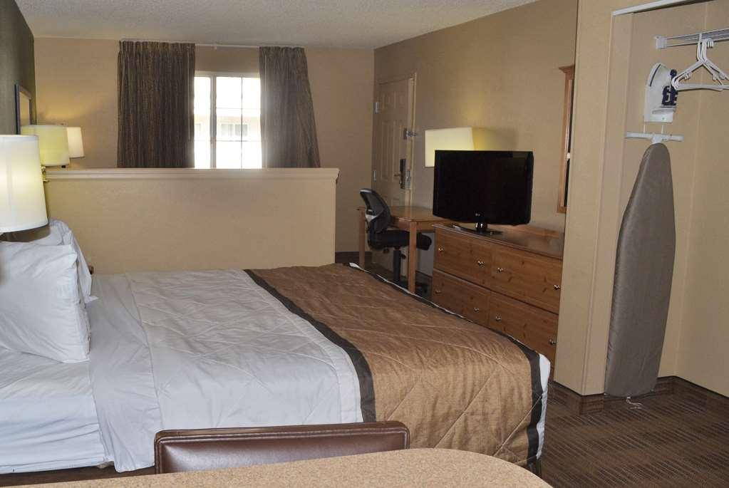 Extended Stay America Suites - San Diego - Fashion Valley Room photo