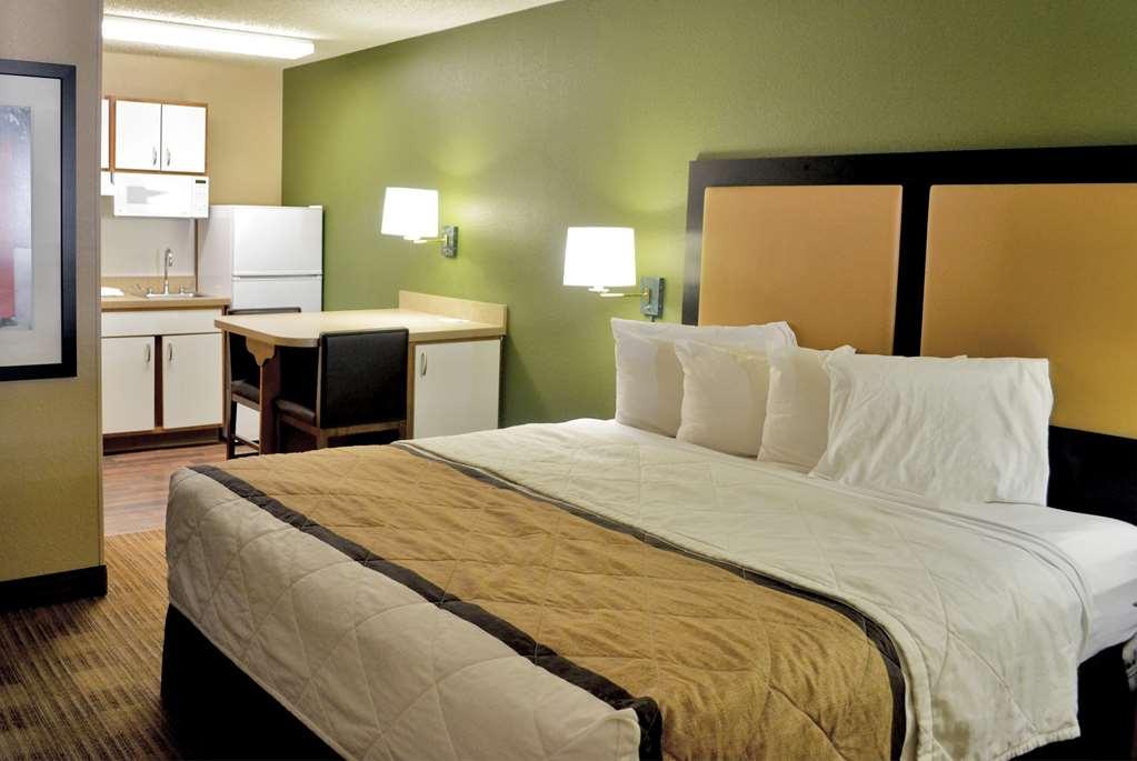 Extended Stay America Suites - San Diego - Fashion Valley Room photo